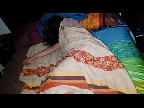 ❤️ Anak tiri memarahi ibu tirinya semasa dia tidur. ️❌ Lucah Rusia pada ms.pornoxlxx.ru